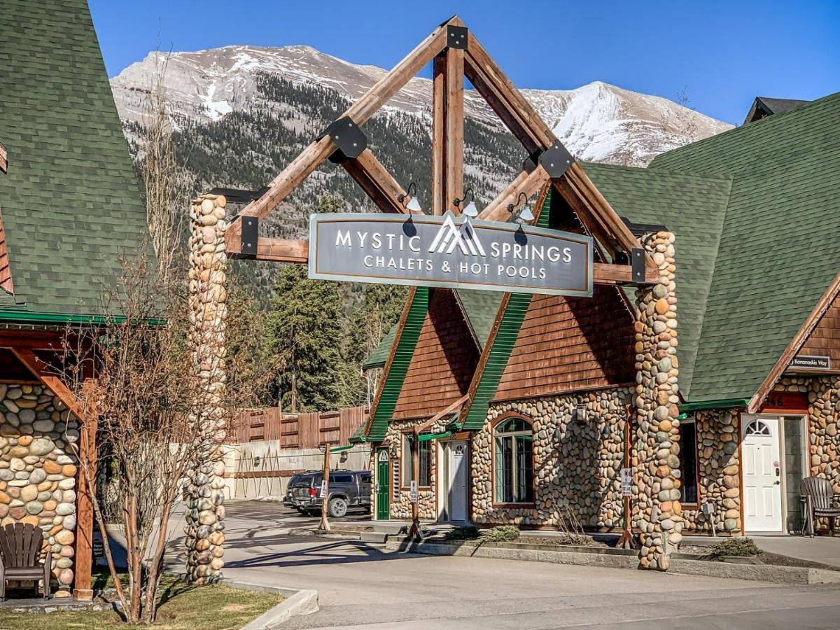 The Lambeth By Samsara Resort Private Entry Panorama Top View 2Br And 2Bth Canmore Exterior photo